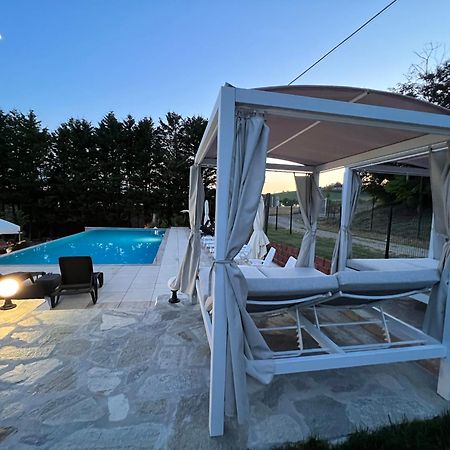 Il Basin Bed & Breakfast Calliano  ภายนอก รูปภาพ