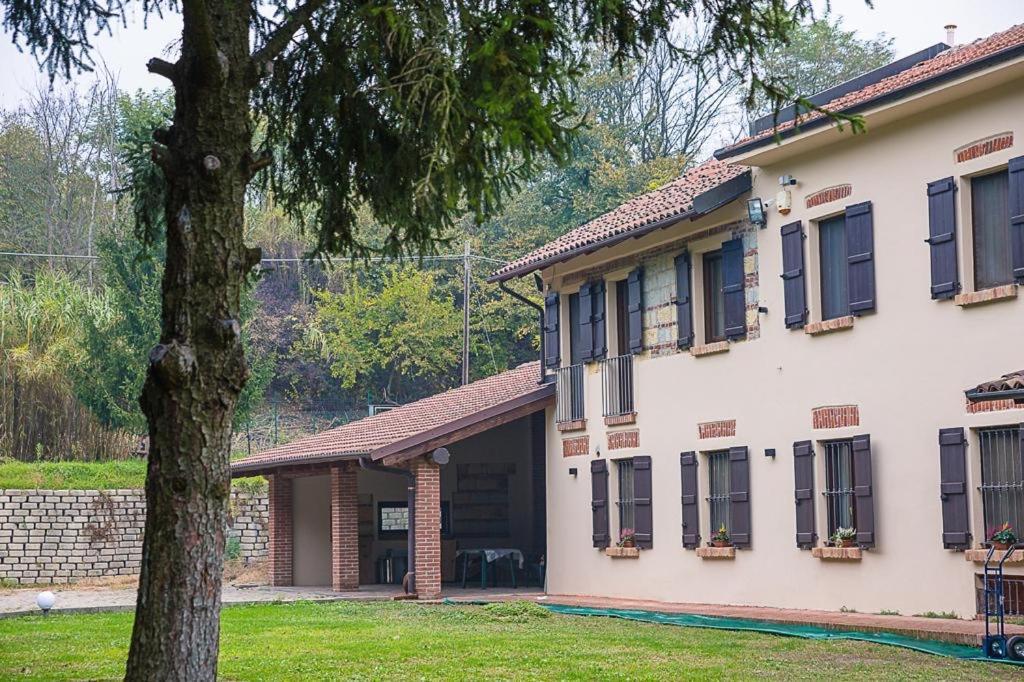 Il Basin Bed & Breakfast Calliano  ภายนอก รูปภาพ